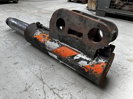 Liebherr LT 1160 support cylinder