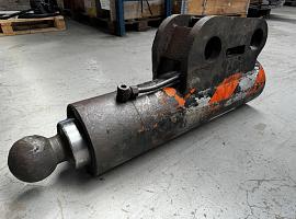 Liebherr LT 1160 support cylinder