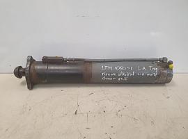 Liebherr LTM 1050-1 outrigger support cylinder rear