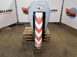 Demag AC 350-1 outrigger beam complete rear