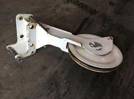 Grove GMK 5100 runner