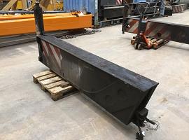 Demag AC 155 outrigger beam complete rear