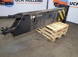Demag AC 100 outrigger beam complete front