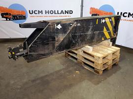 Demag AC 100 outrigger beam complete rear