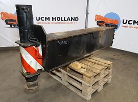 Gottwald AMK 85-53 outrigger beam complete front
