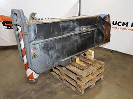 Demag AC 350-1 outrigger beam complete front