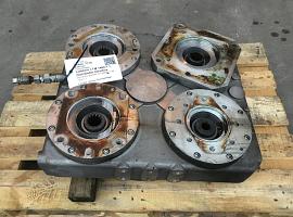Liebherr LTM 1400-7.1 distributor gearbox
