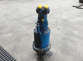 Liebherr LTM 1250-6.1 Slewing gear