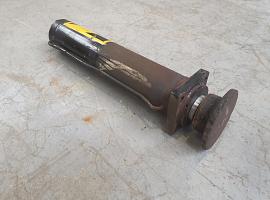 Spierings SK 598 Outrigger cylinder