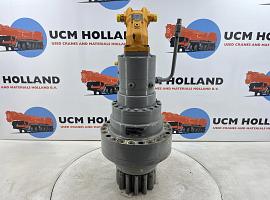Liebherr LTM 1300 slewing gear