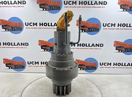 Liebherr LTM 1300 slewing gear