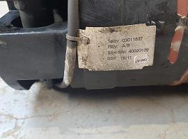 Grove GMK 5100 outrigger cylinder 
