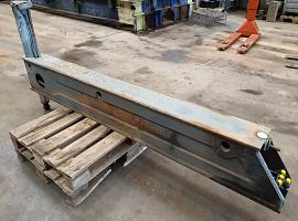 Liebherr LTM 1050-1 outrigger rear