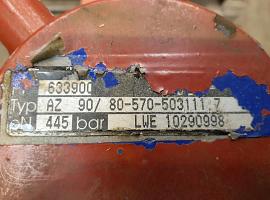 Liebherr LTM 1040-2.1 outrigger complete