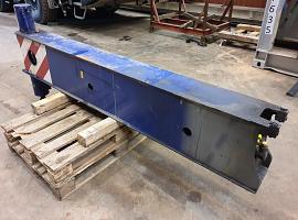 Liebherr LTM 1070-4.2 outrigger rear