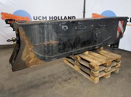 Grove GMK 6400 outrigger beam rear complete 