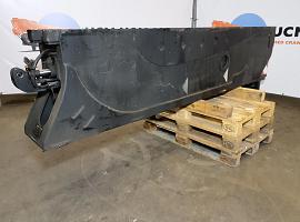 Grove GMK 6400 outrigger beam front complete