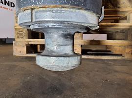 Grove GMK 6400 outrigger beam front complete