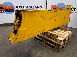 Grove GMK 5220 sliding beam rear