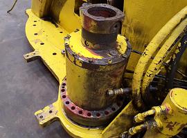 Liebherr LTM 1160-2 slewing gear 