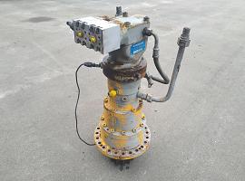 Liebherr LTM 1060-2 Slewing gear