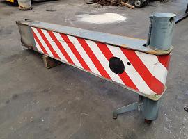 Liebherr LTM 1070-4.1 outrigger beam complete rear