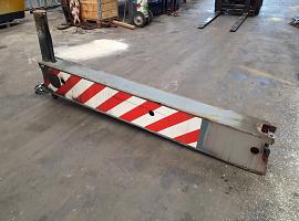 Liebherr LTM 1070-4.1 sliding beam complete front