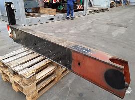 Compact truck CT-2 outrigger beam complete