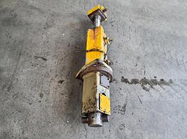 Krupp KMK 3050 counterweight cylinder L.