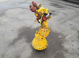 Liebherr LTM 1050 slew gear
