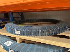 Liebherr LTM 1050 slew ring