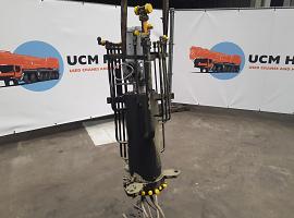 Liebherr LTM 1050 Rotary feed through