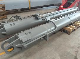Liebherr LTM 1400-7.1 Boom cylinder
