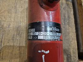 Grove GMK steering cylinder 