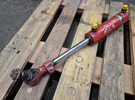 Grove GMK steering cylinder