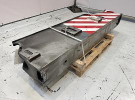 Liebherr LTM 1250-6.1  outriggerbeam front 