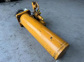 Liebherr LTM 1080-1 ballast extension ram