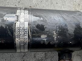 Demag AC 25 steering cylinder