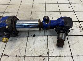 Grove GMK 3050 steering locking cylinder