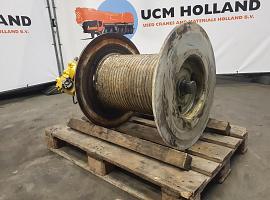 Grove GMK 5130-1 winch with hoist gear 