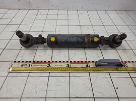 Liebherr LTM 1090 steering cylinder 