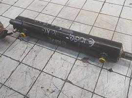 Grove GMK steering cylinder with length sensor