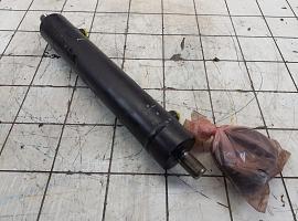 Grove GMK steering cylinder with length sensor
