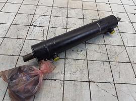 Grove GMK steering cylinder with length sensor