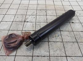 Grove GMK steering cylinder with length sensor