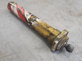 Faun RTF 30 outrigger cylinder
