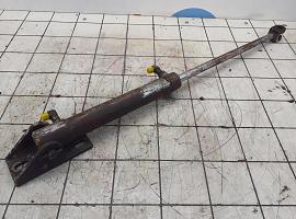 Grove GMK 3055 cabin tipping cylinder 