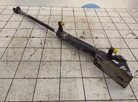 Grove GMK 3055 cabin tipping cylinder 