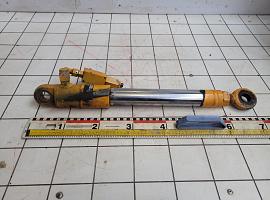 Liebherr LTM 1300 cabin hydro cylinder 