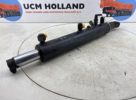 Liebherr LTM 1025 & LTM 1035 steering locking cylinder